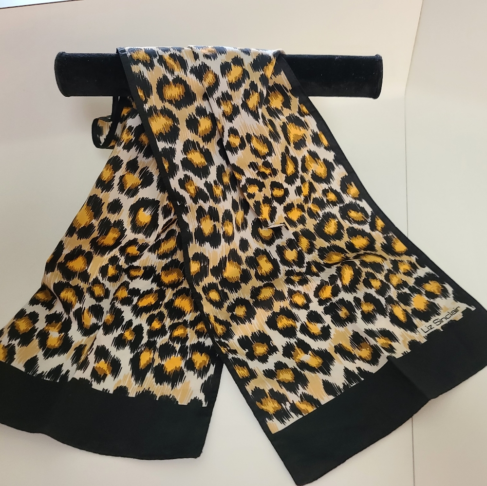 Scarfs
